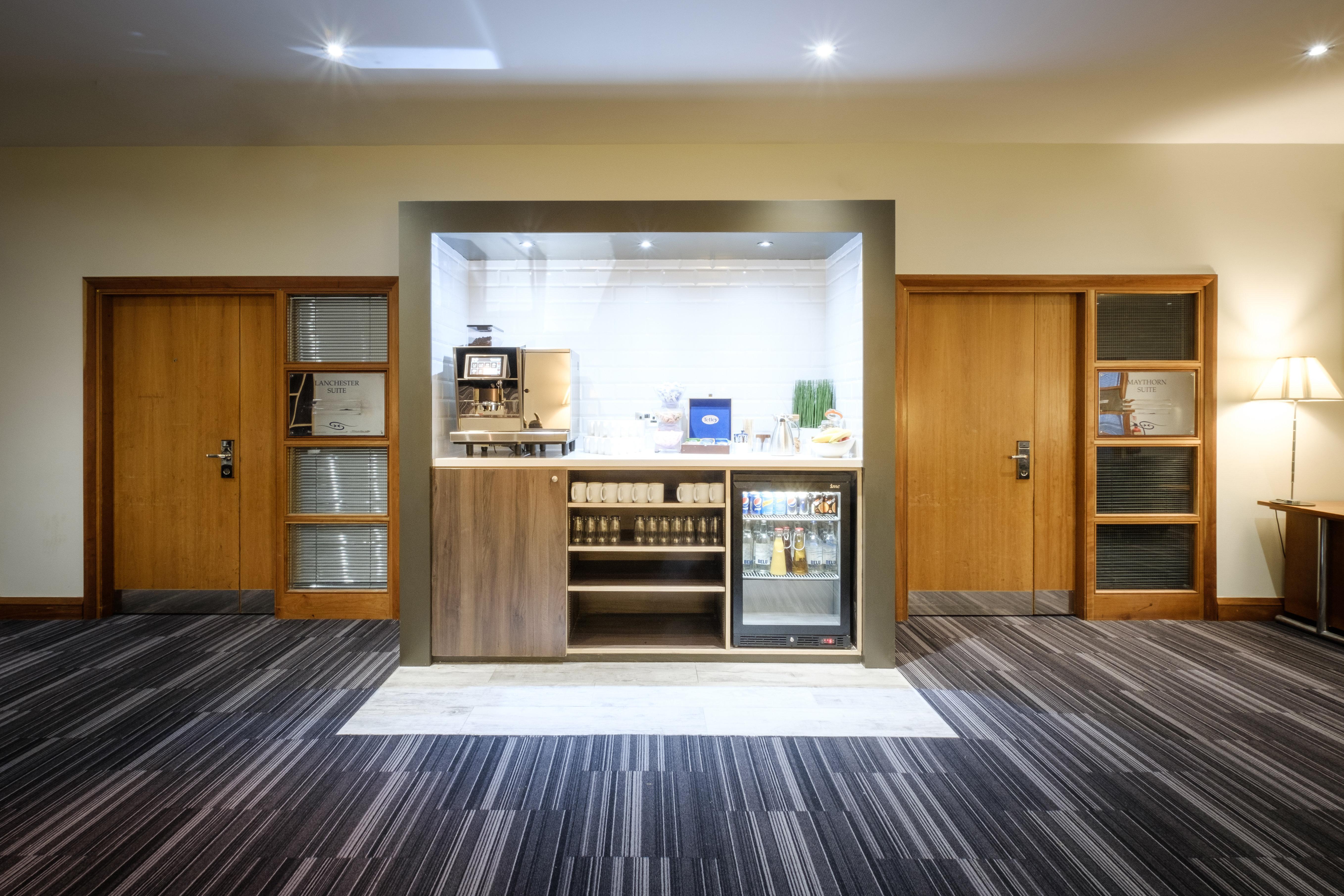 Holiday Inn Coventry M6, J2 By Ihg Экстерьер фото